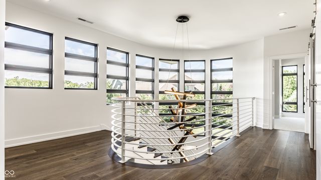 6301 Montana Springs Drive, Zionsville, IN 46077