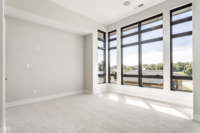 6301 Montana Springs Drive, Zionsville, IN 46077