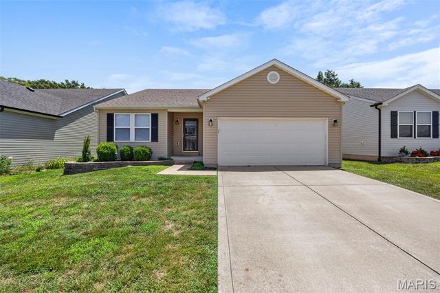 799 Rockshire Drive, Herculaneum, MO 63048
