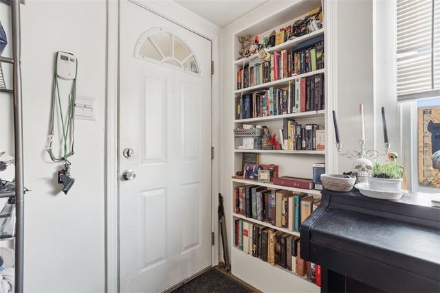 2402 Laketon Rd, Wilkinsburg, PA 15221