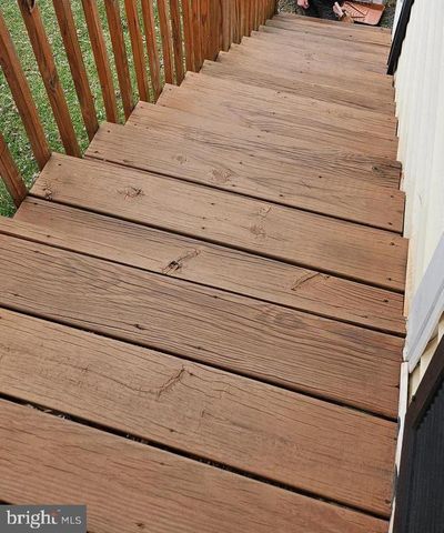1057 FOREMAN LN, Winchester, VA 22603