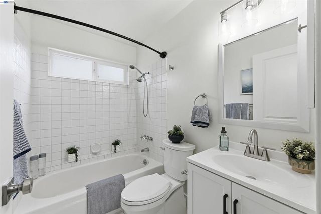 3010 Millbridge Dr, San Ramon, CA 94583