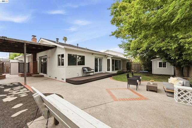 3010 Millbridge Dr, San Ramon, CA 94583