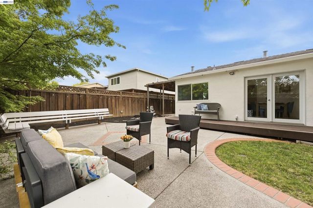 3010 Millbridge Dr, San Ramon, CA 94583
