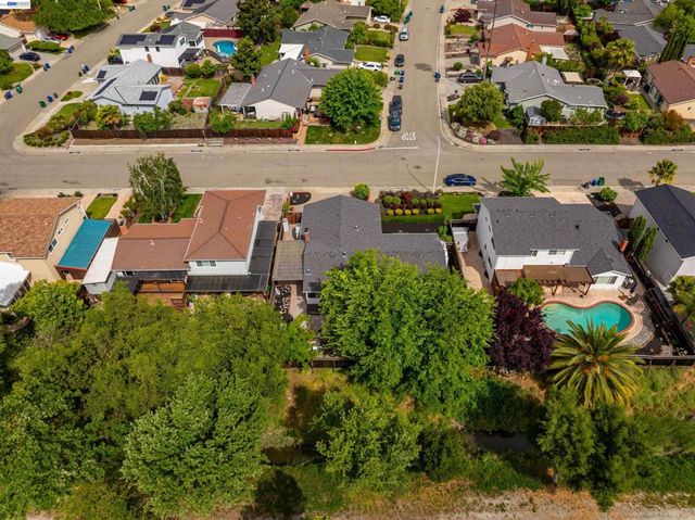 3010 Millbridge Dr, San Ramon, CA 94583