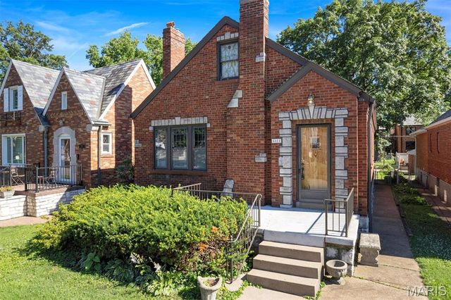 6414 Lansdowne Avenue, St Louis, MO 63109