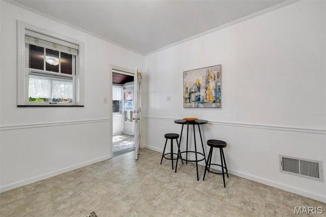 6414 Lansdowne Avenue, St Louis, MO 63109