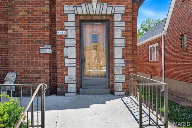 6414 Lansdowne Avenue, St Louis, MO 63109
