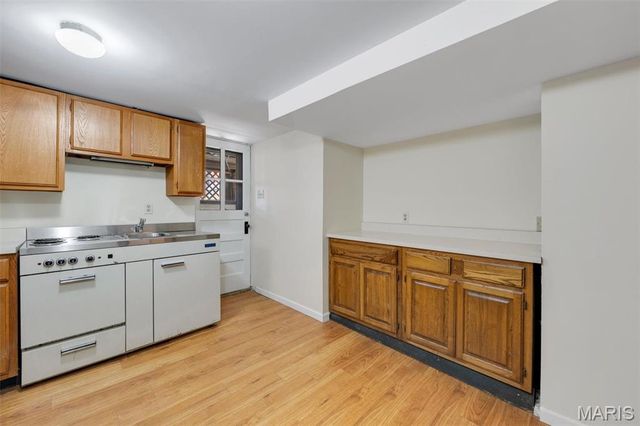 6414 Lansdowne Avenue, St Louis, MO 63109