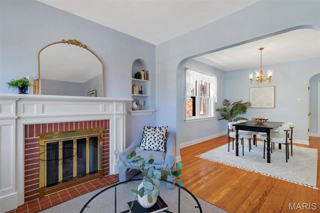 6414 Lansdowne Avenue, St Louis, MO 63109