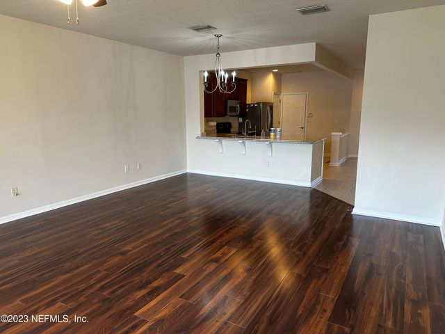 4221 MARBLEWOOD Lane, Jacksonville, FL 32216