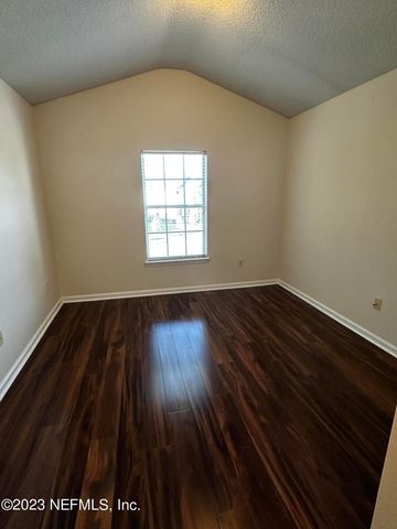 4221 MARBLEWOOD Lane, Jacksonville, FL 32216