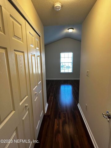 4221 MARBLEWOOD Lane, Jacksonville, FL 32216