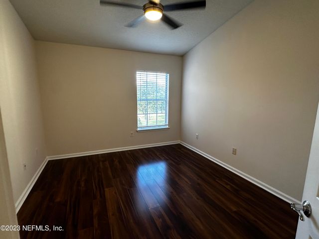 4221 MARBLEWOOD Lane, Jacksonville, FL 32216