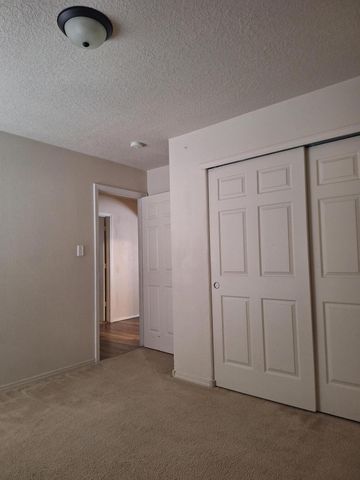 26 Avenida Sereno Place, Los Lunas, NM 87031