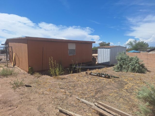 26 Avenida Sereno Place, Los Lunas, NM 87031