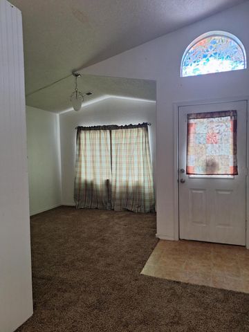 26 Avenida Sereno Place, Los Lunas, NM 87031