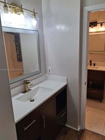 7245 NW 173rd Dr 2502, Hialeah, FL 33015