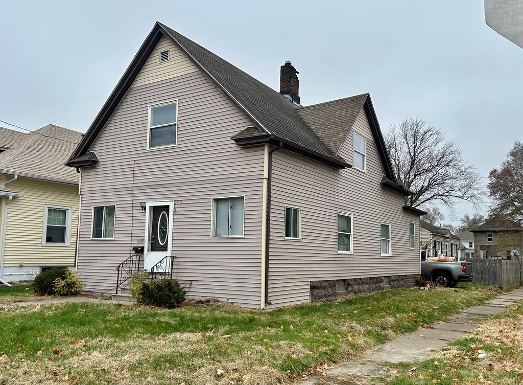 1600 14th Street, Rock Island, IL 61201