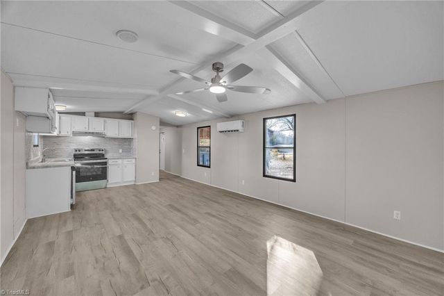 4179 Deerfield Drive, Maiden, NC 28650