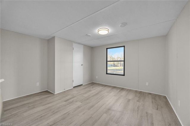 4179 Deerfield Drive, Maiden, NC 28650