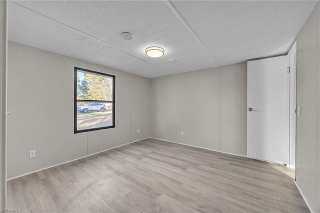 4179 Deerfield Drive, Maiden, NC 28650