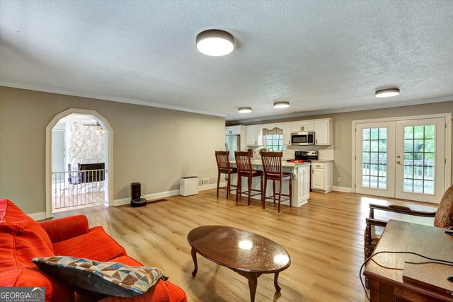 1095 Athens Road, Winterville, GA 30683