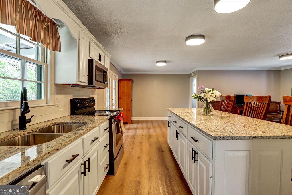 1095 Athens Road, Winterville, GA 30683 — photo 3