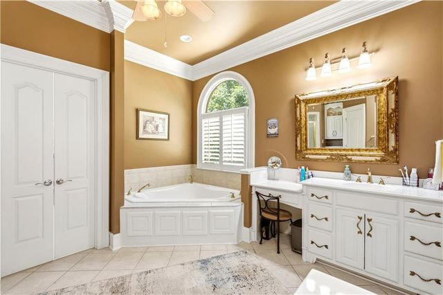 1011 ARDMORE Trail, Hoschton, GA 30548