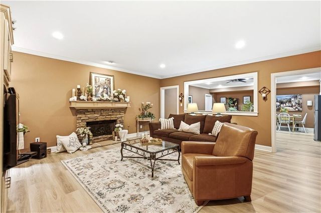 1011 ARDMORE Trail, Hoschton, GA 30548