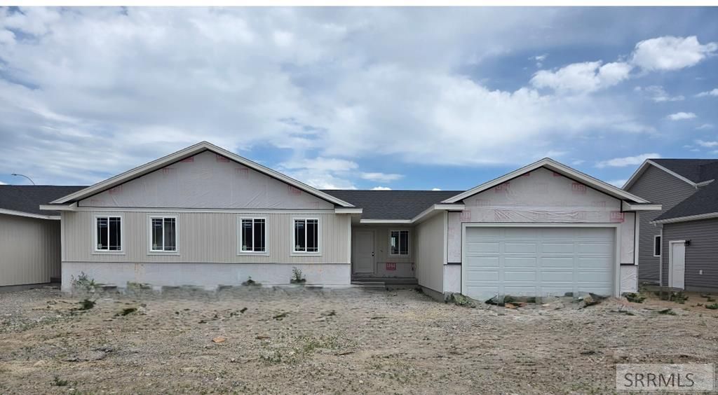 6394 Ender Ln, Idaho Falls, ID 83401
