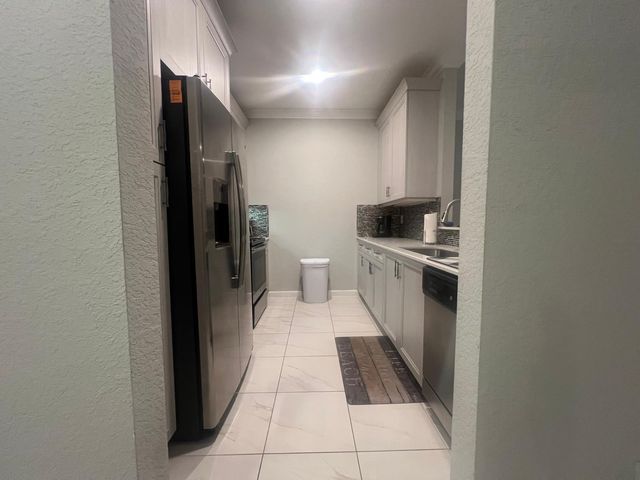 5895 Monterra Club Drive, Lake Worth, FL 33463