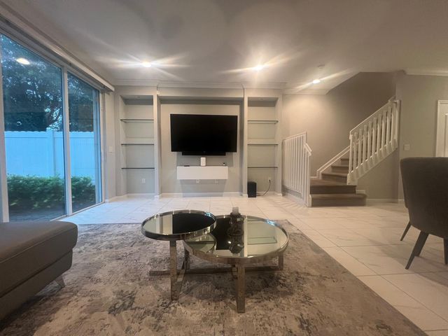 5895 Monterra Club Drive, Lake Worth, FL 33463
