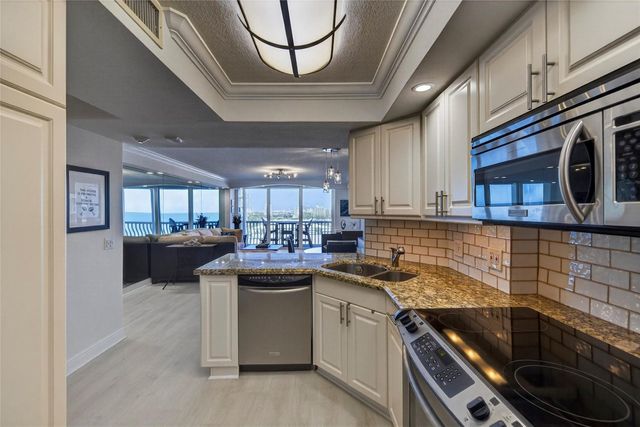 2200 S Ocean Lane 1103, Fort Lauderdale, FL 33316