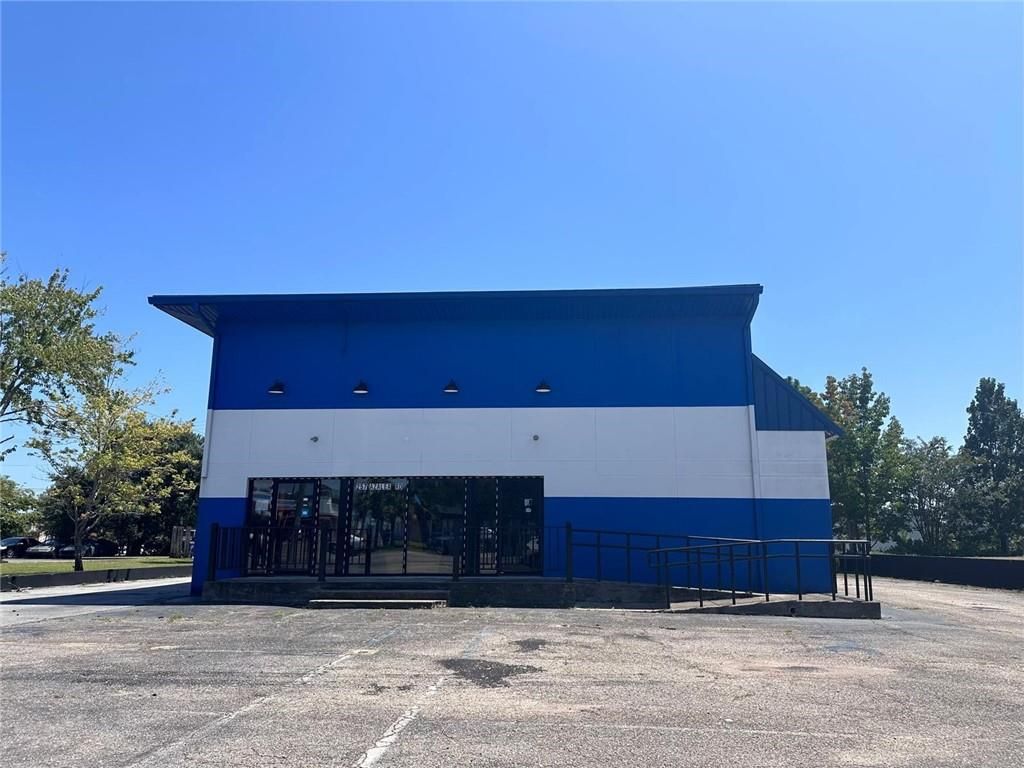257 Azalea Road, Mobile, AL 36609 — exterior
