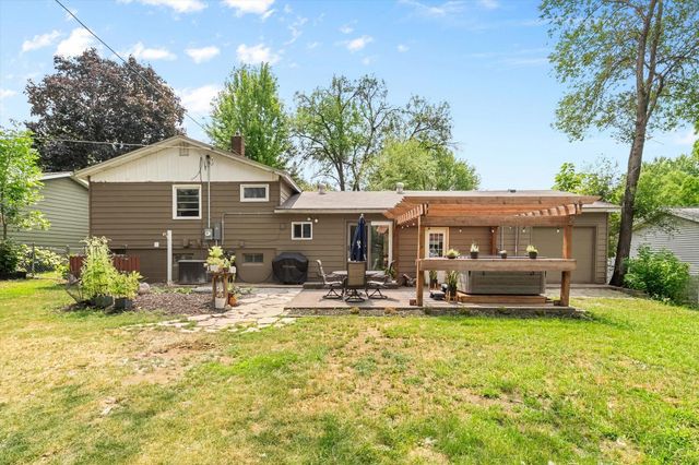 2429 Ronald Avenue, White Bear Lake, MN 55110