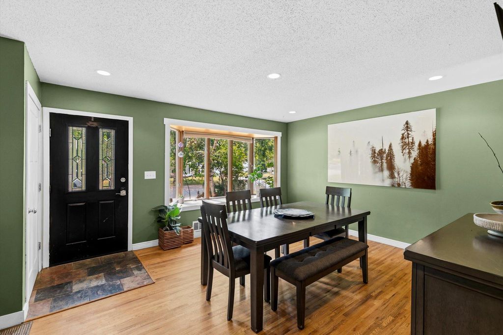 2429 Ronald Avenue, White Bear Lake, MN 55110 — photo 5