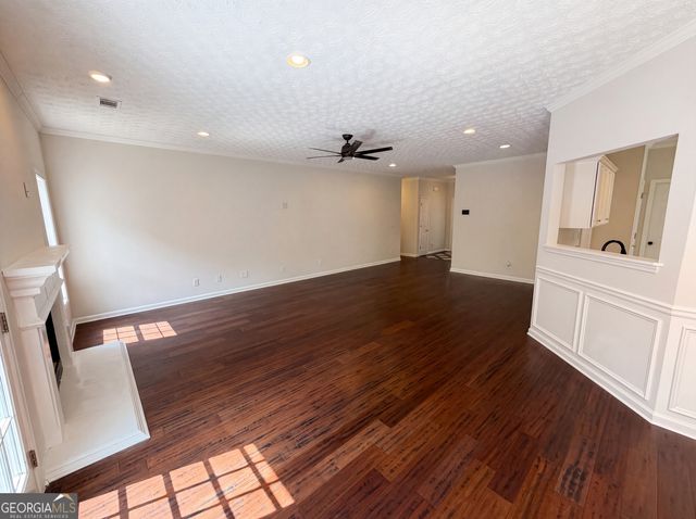 1240 Platinum Drive, Hoschton, GA 30548