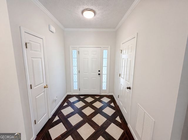 1240 Platinum Drive, Hoschton, GA 30548