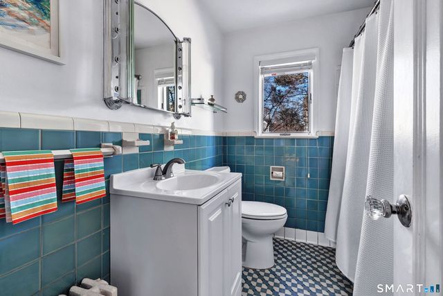 148 Crane Street, Fairfield, CT 06825