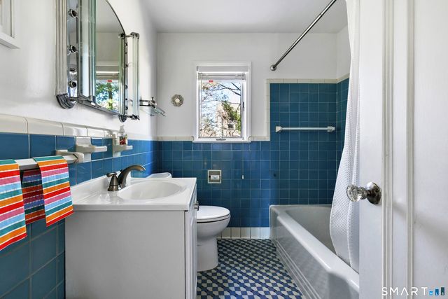 148 Crane Street, Fairfield, CT 06825