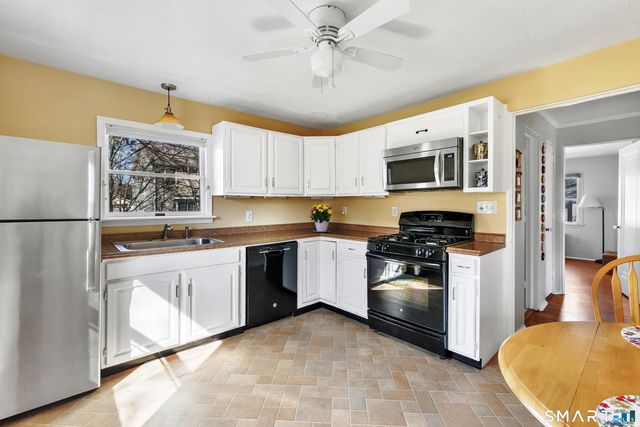 148 Crane Street, Fairfield, CT 06825