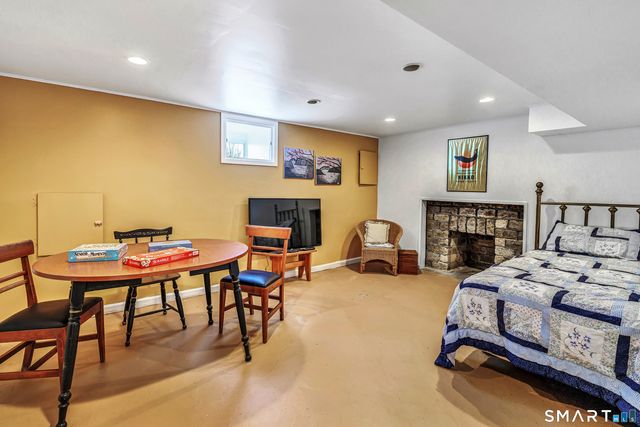 148 Crane Street, Fairfield, CT 06825