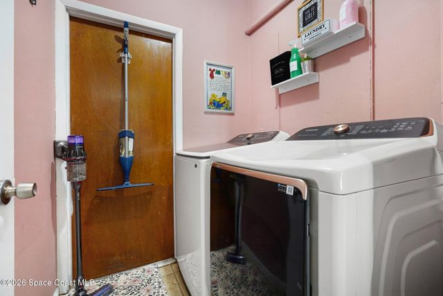 1271 Serenade Street NW, Palm Bay, FL 32907