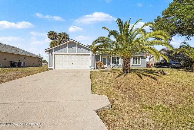 1271 Serenade Street NW, Palm Bay, FL 32907