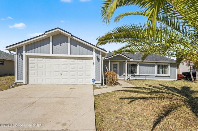 1271 Serenade Street NW, Palm Bay, FL 32907