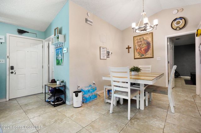 1271 Serenade Street NW, Palm Bay, FL 32907