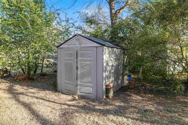 202 E Fairlane Dr., Longview, TX 75604