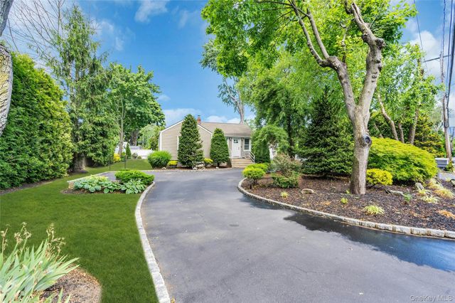 533 Old Country Road, Deer Park, NY 11729