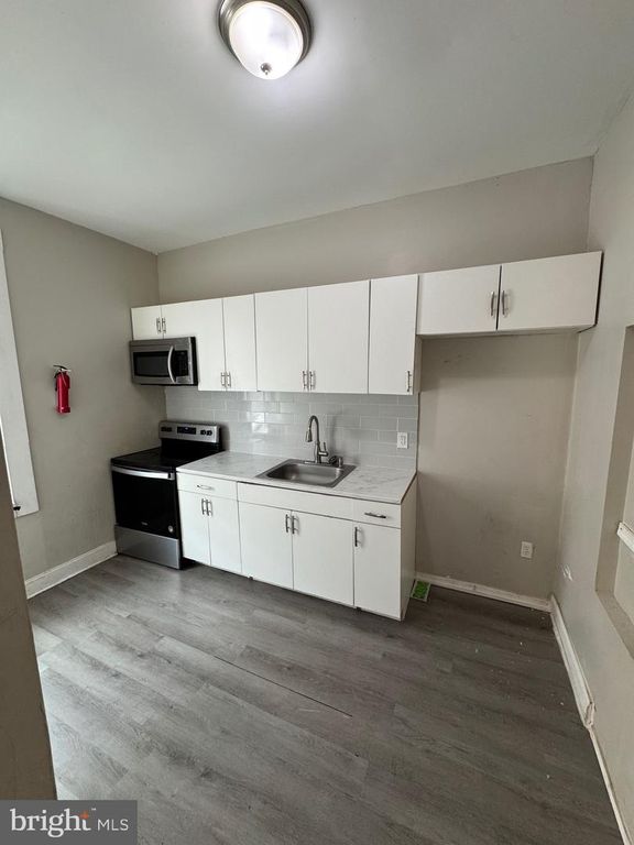 5636 ARCH ST, Philadelphia, PA 19139